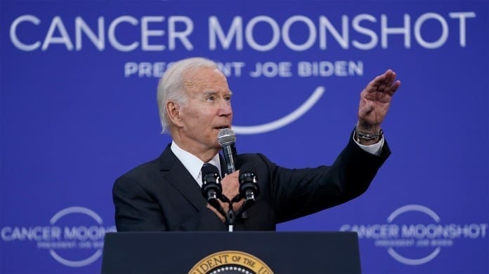 Biden anuncia ambicioso plan para reducir las muertes por cáncer - ABC7 Los  Angeles