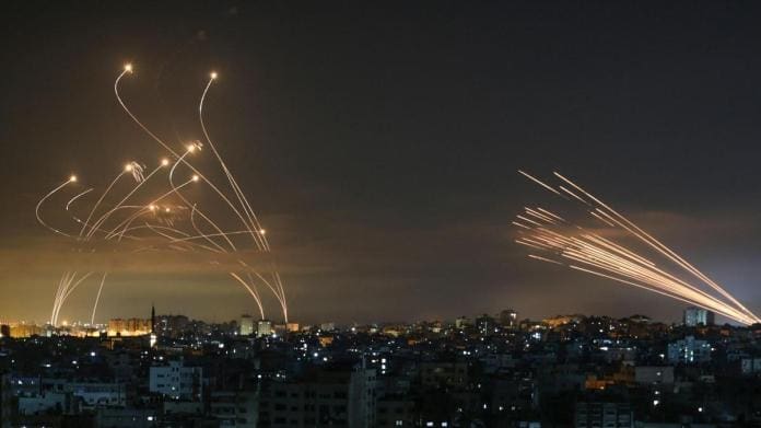 HAMAS ATACA ISRAEL | ¿Qué es la Cúpula de hierro? Así es el principal  escudo de Israel contra misiles y cohetes